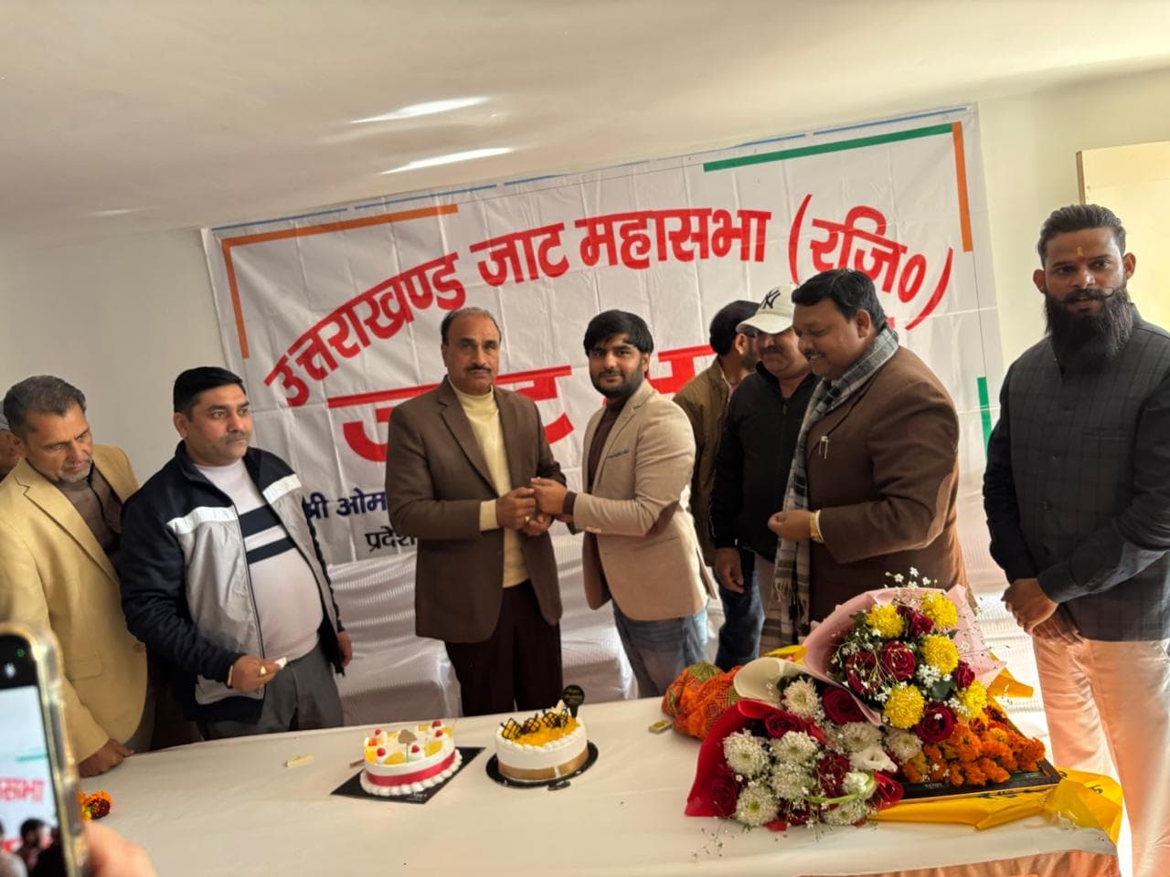 Arjun Chaudhary greeting leaders at Jat Mahasabha